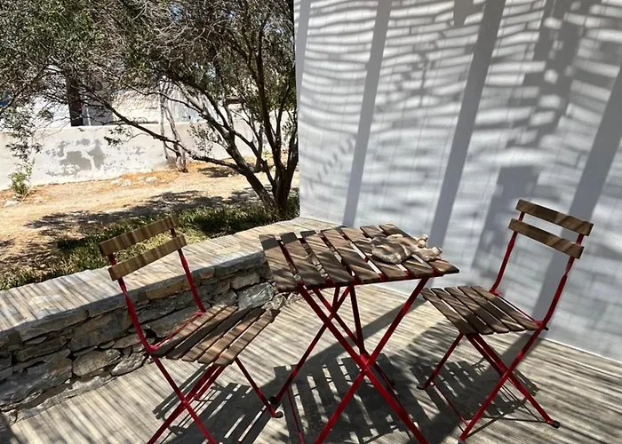 Semesterbostad Messaria - *