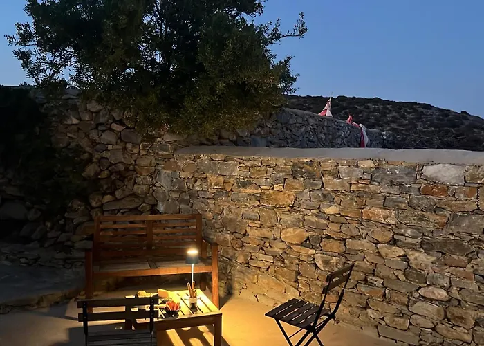 Semesterbostad Messaria - *