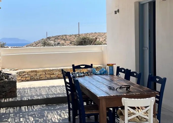 Messaria - Semesterbostad Schoinoussa